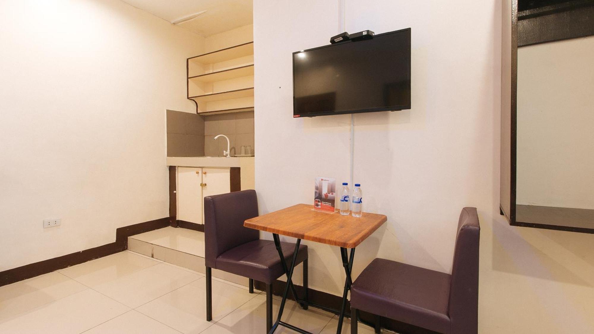 Reddoorz At V-Cat Apartelle Sampaloc Manila Ngoại thất bức ảnh