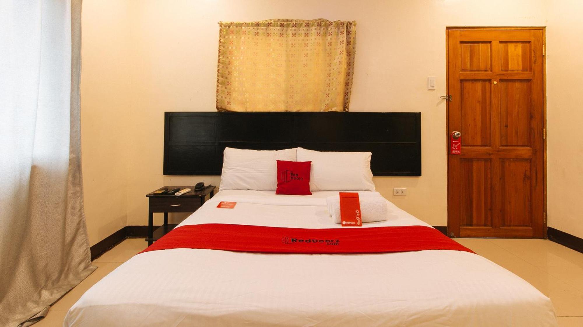Reddoorz At V-Cat Apartelle Sampaloc Manila Ngoại thất bức ảnh
